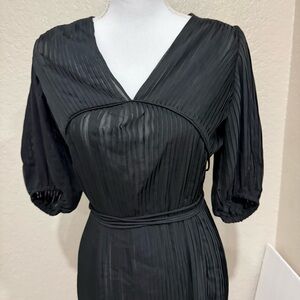 Banana Republic Elegant Black Pleated Midi Dress Size XXS Preppy Minimalist